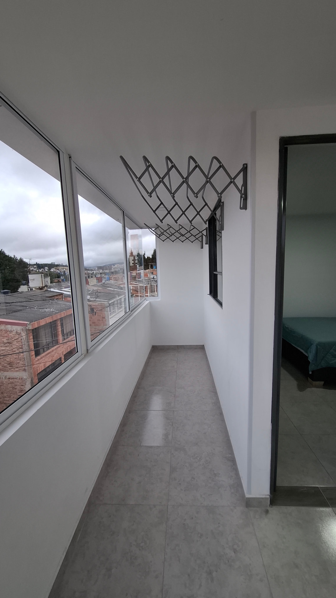 Zona de ropas de Tribu KR