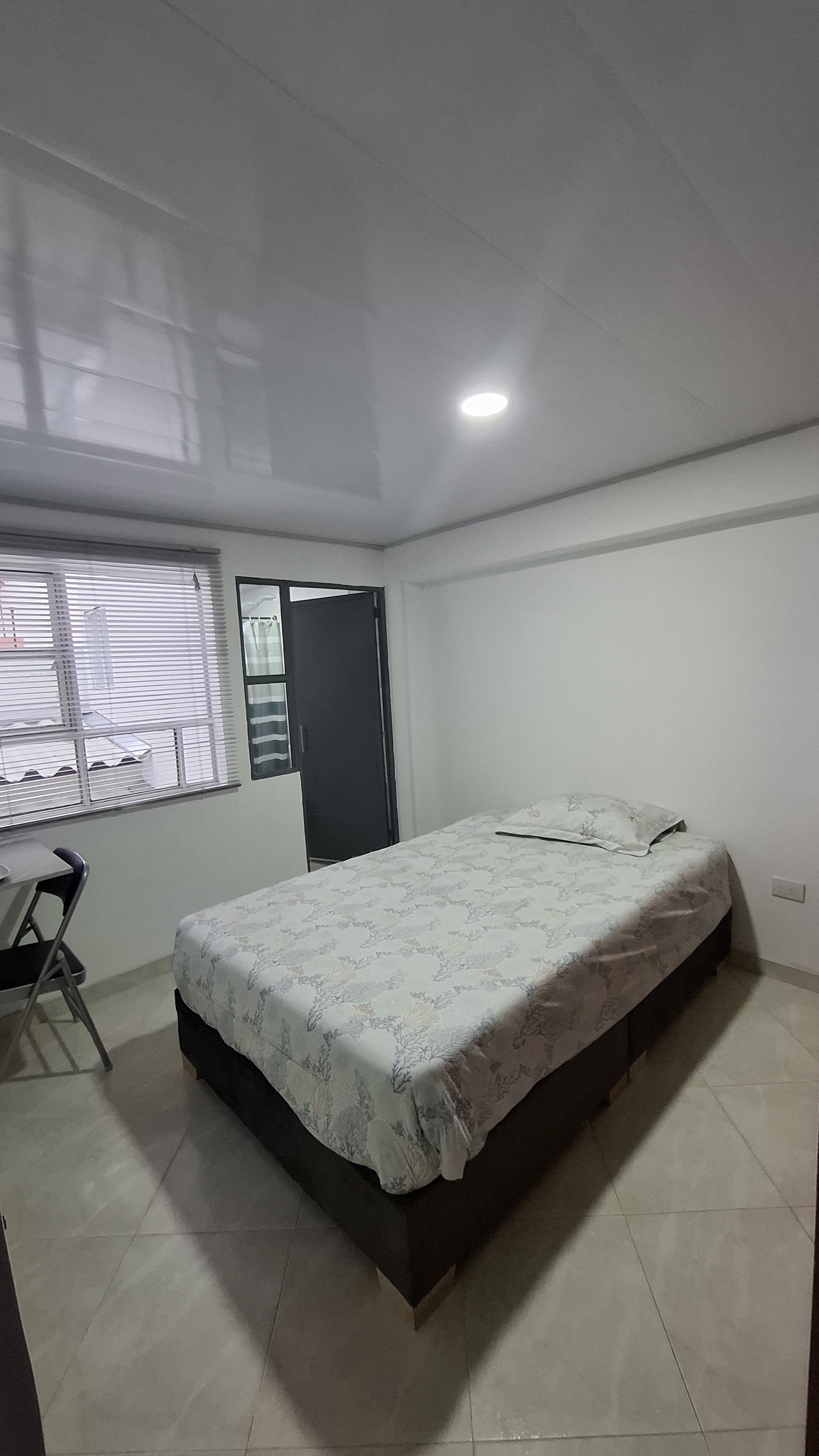 Habitación amoblada de Tribu KR